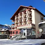Eiger Apt-a-425 By Interhome