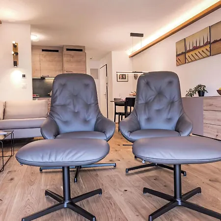 Eiger Apt-a-425 By Interhome