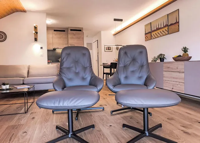 Eiger Apt-a-425 By Interhome